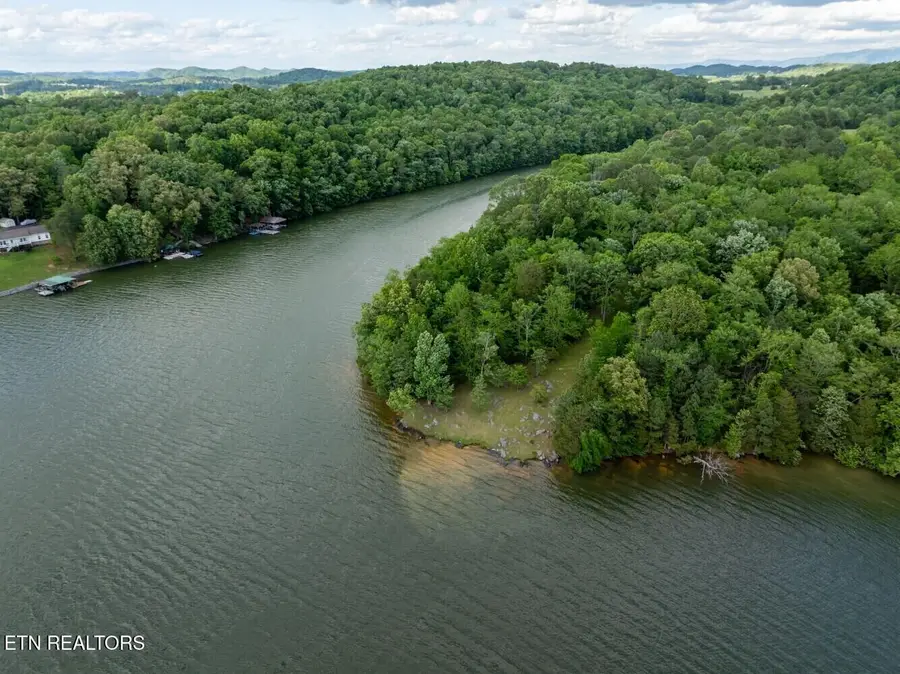 500 Geisler Rd, Piney Flats, TN 37686 - #2