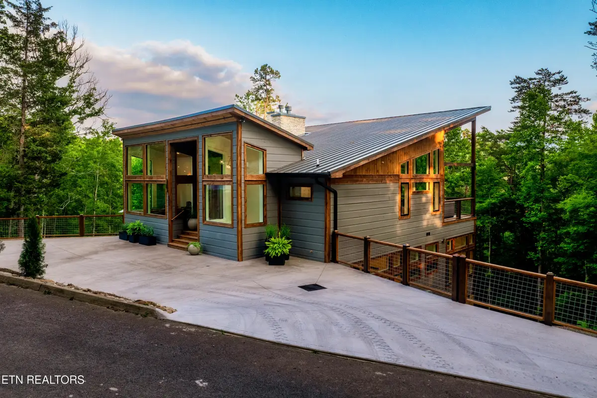 2234 Legend Drive, Sevierville, TN 37876 - #1