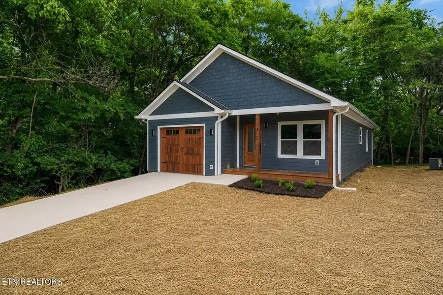 1312 NE Ezell St, Knoxville, TN 37917 - #3