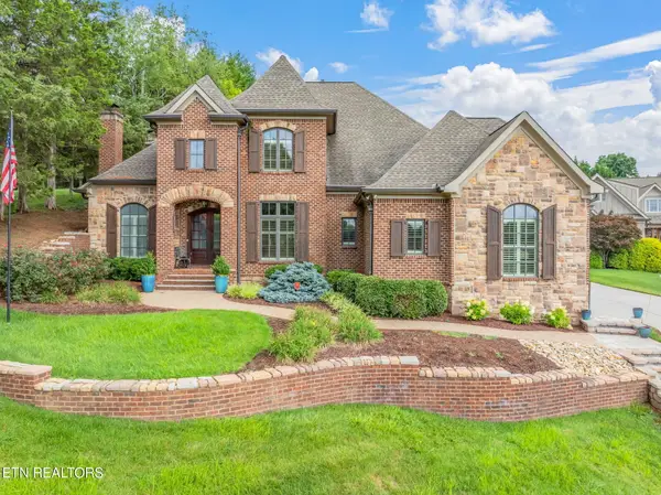 901 Broken Shaft Lane, Knoxville, TN 37922