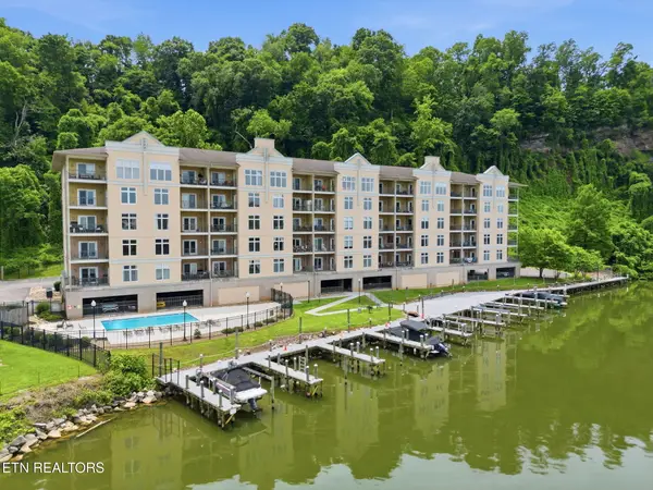 3001 River Towne Way #407, Knoxville, TN 37920