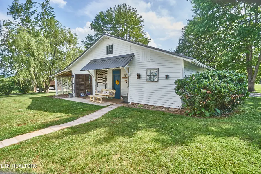 141 Pine St, Greenback, TN 37742 - #2