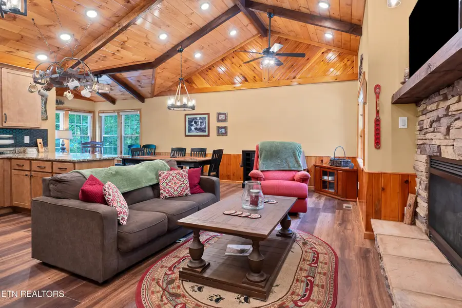 236 Tolliver Tr, Townsend, TN 37882 - #3