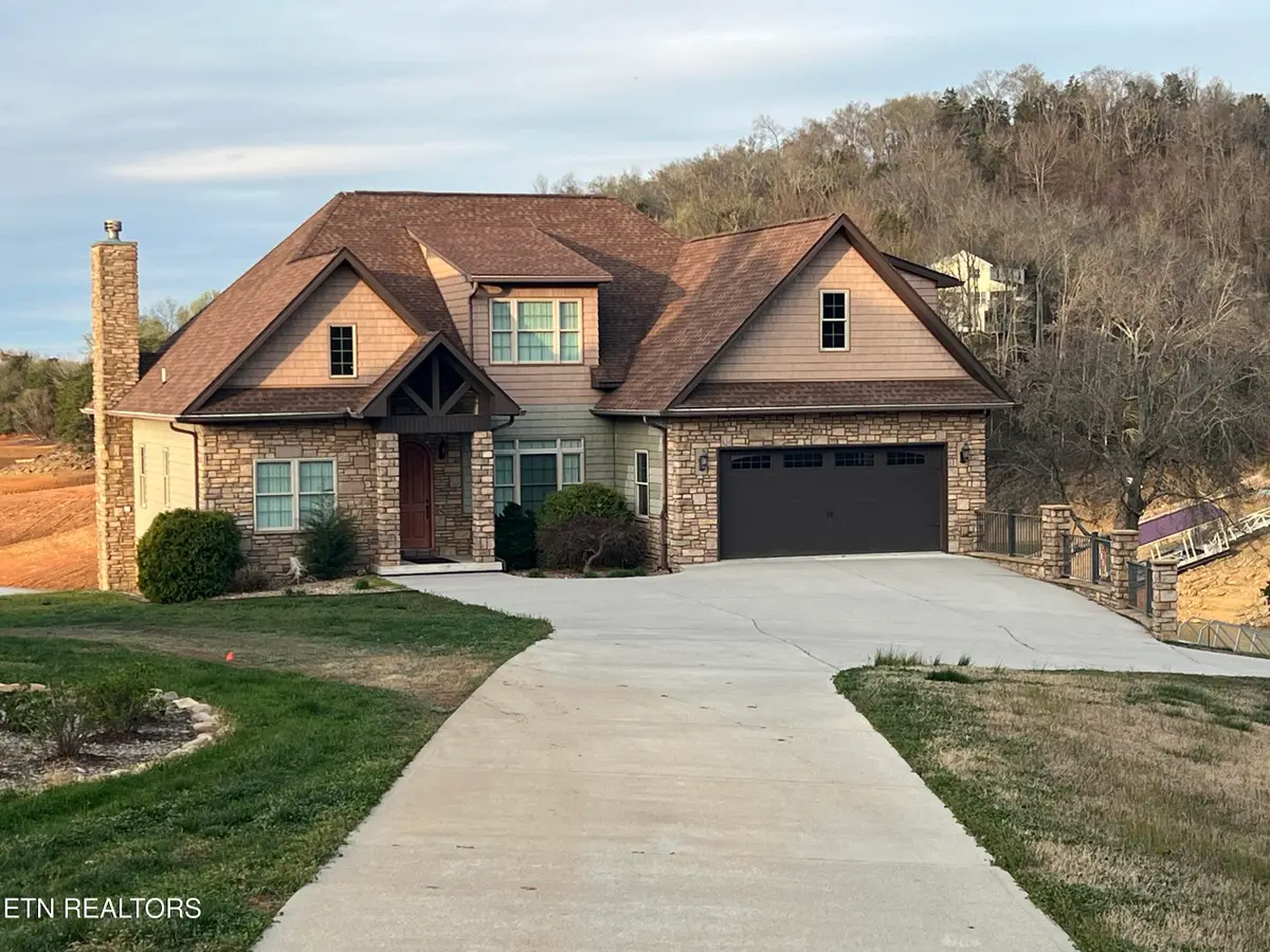 614 Watercrest Lane, Dandridge, TN 37725 - #1