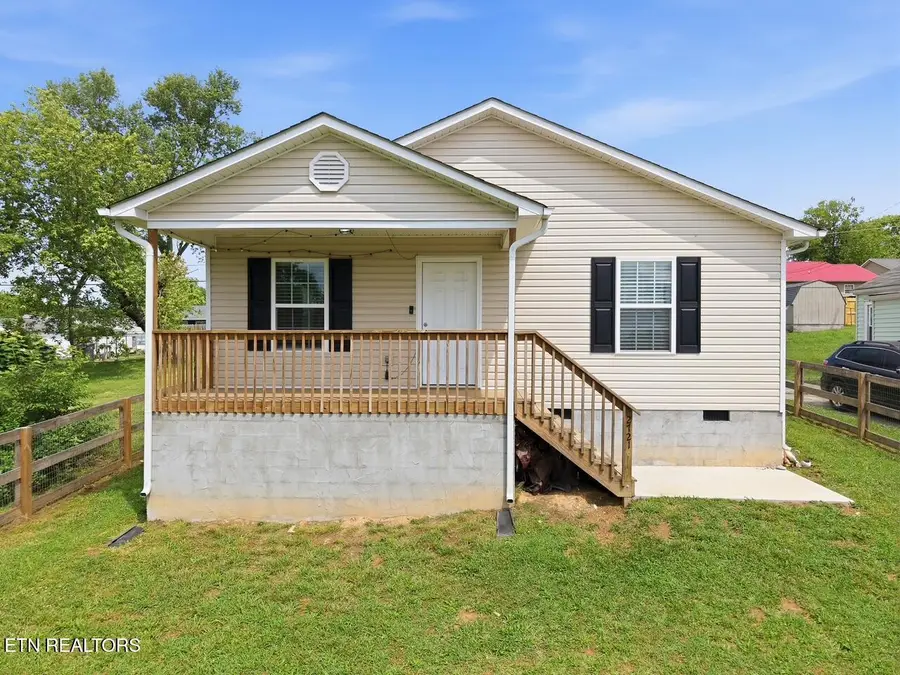 2721 Carson Ave, Knoxville, TN 37917 - #3