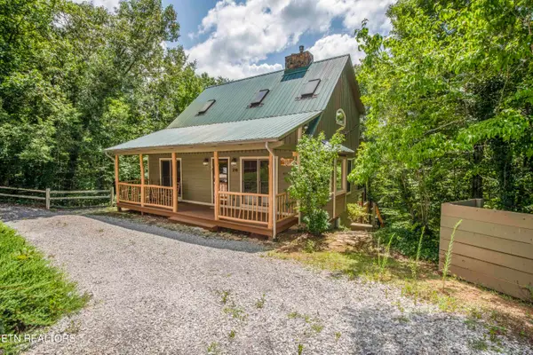 218 Ace Gap Rd, Townsend, TN 37882