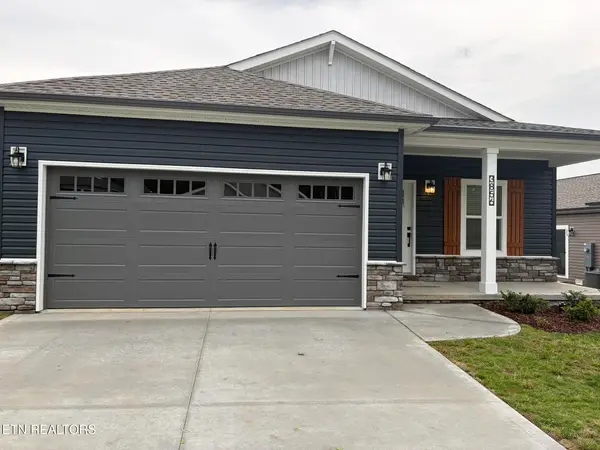 3856 Crimson Clover Lane, Knoxville, TN 37924