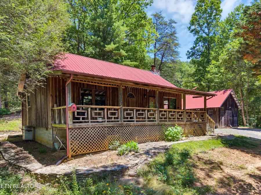 297 Dockery Rd, Tellico Plains, TN 37385 - #2