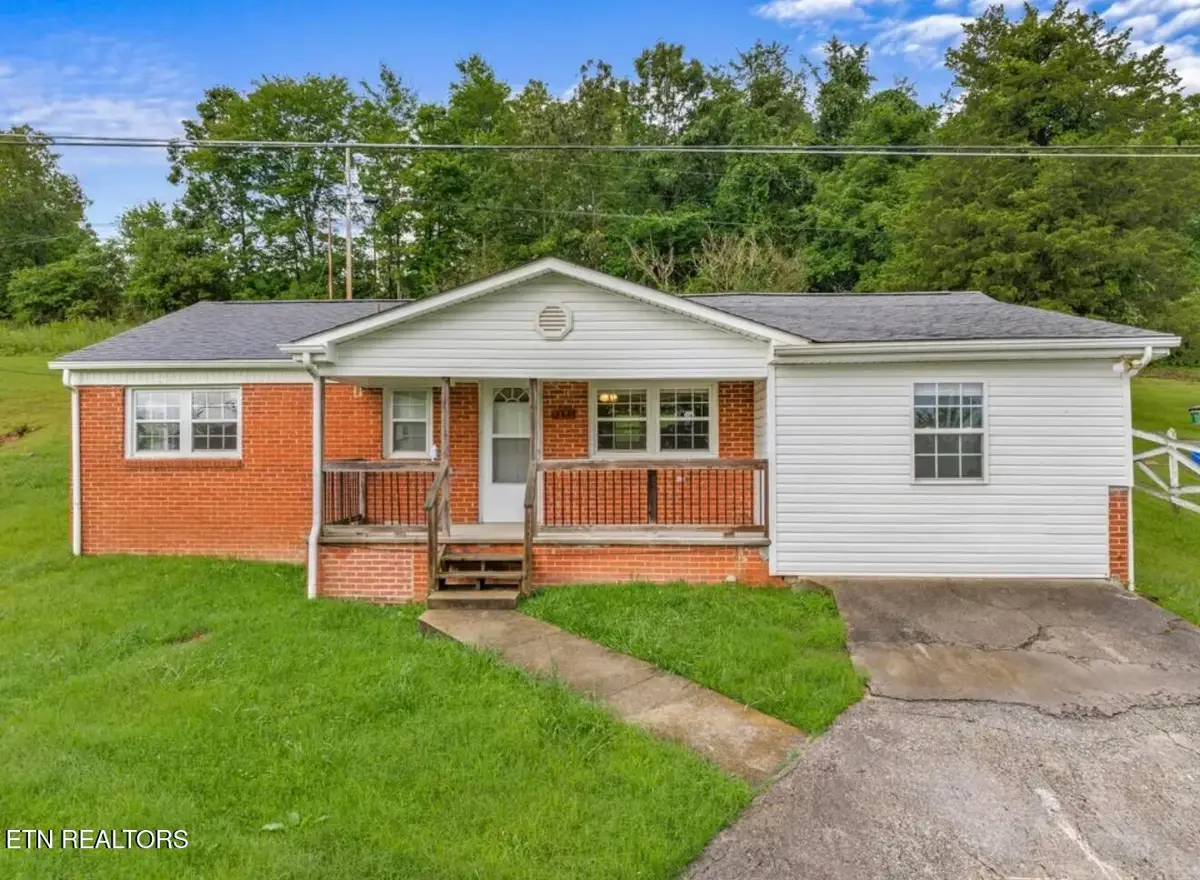 922 Chittum Drive, Tazewell, TN 37879 - #1