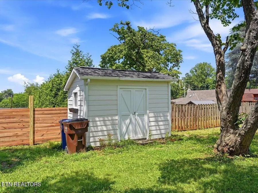 814 E Jefferson St, Jefferson City, TN 37760 - #3