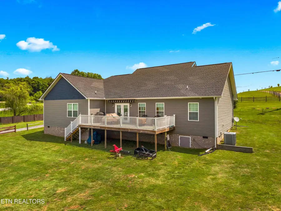 670 Jone Franklin Rd, Morristown, TN 37813 - #3
