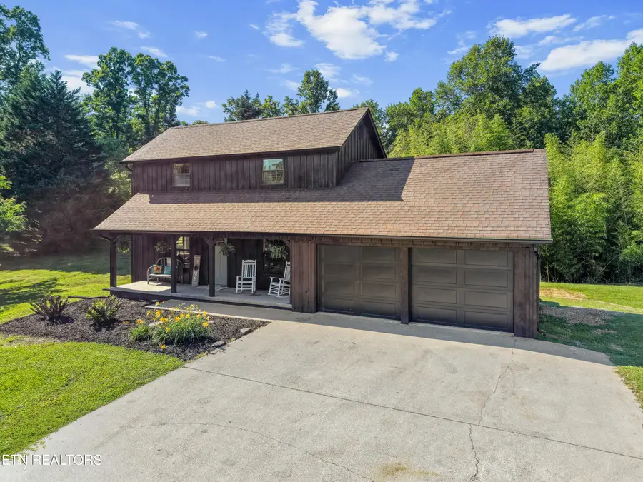 3809 Clover Hill Mill Rd, Maryville, TN 37801 - #2