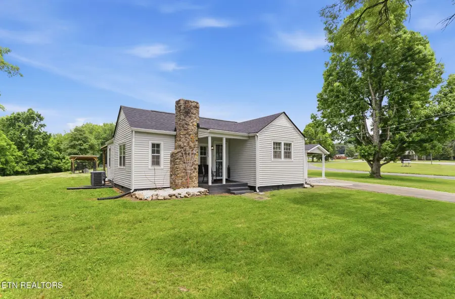 9207 Strawberry Plains Pike, Strawberry Plains, TN 37871 - #2