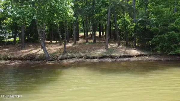 764 Wood Duck Drive, Vonore, TN 37885