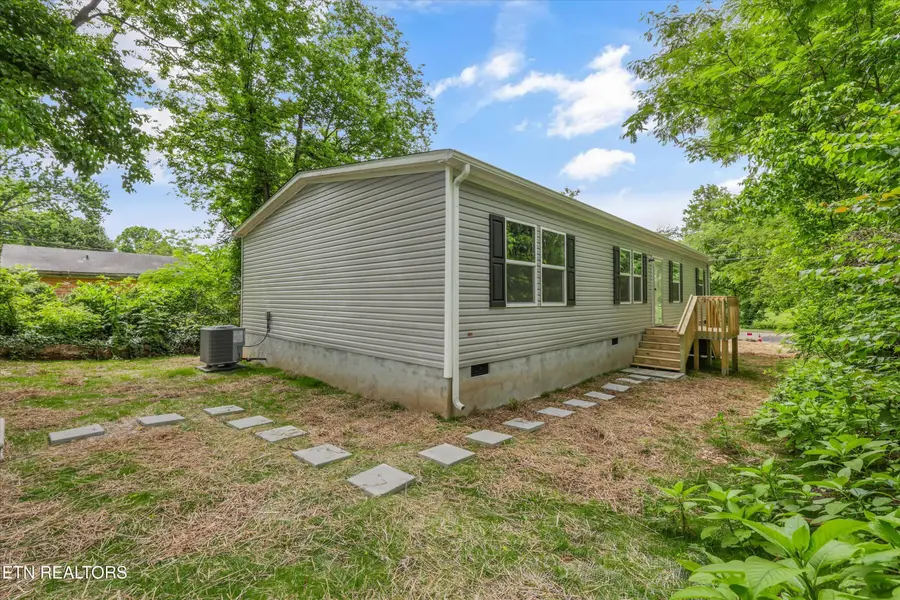 4314 Edington Rd, Knoxville, TN 37920 - #3