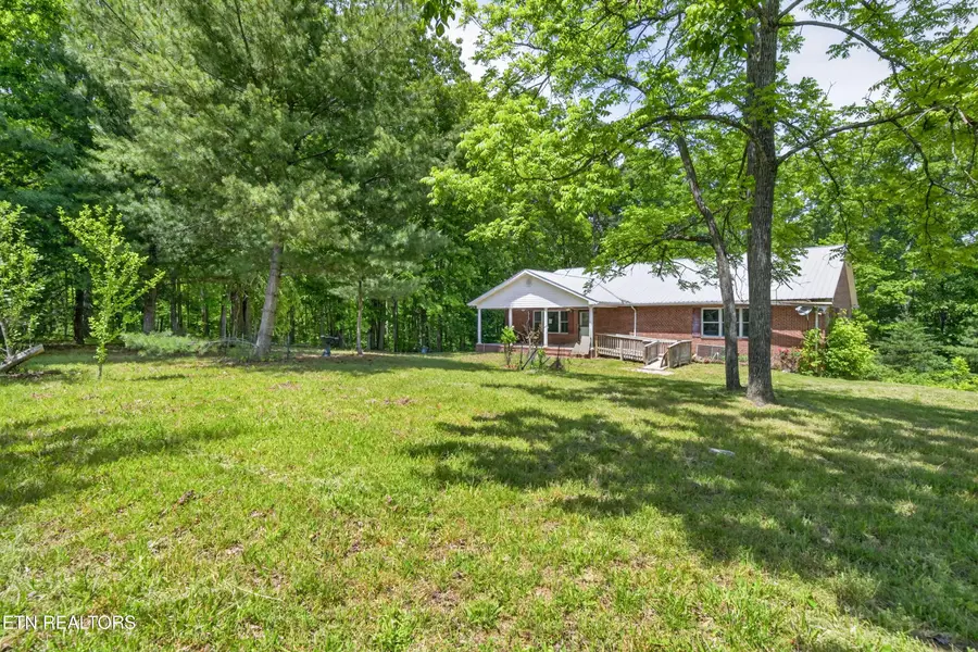 1161 Charlie Doss Rd, Jamestown, TN 38556 - #3