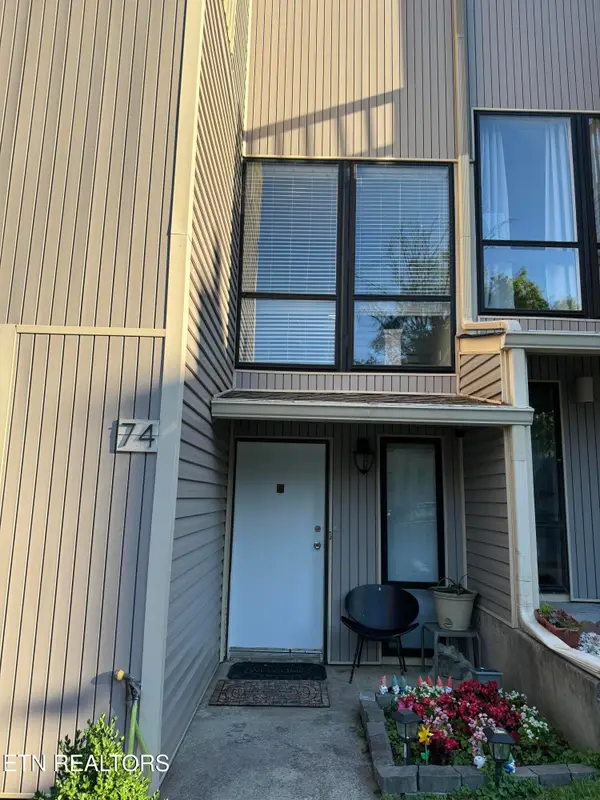 74 Valley Forge Drive, Oak Ridge, TN 37830