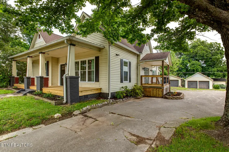 327 Ohio Ave, Etowah, TN 37331 - #2