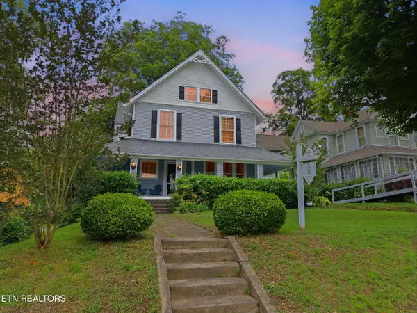 561 Margrave Drive, Harriman, TN 37748