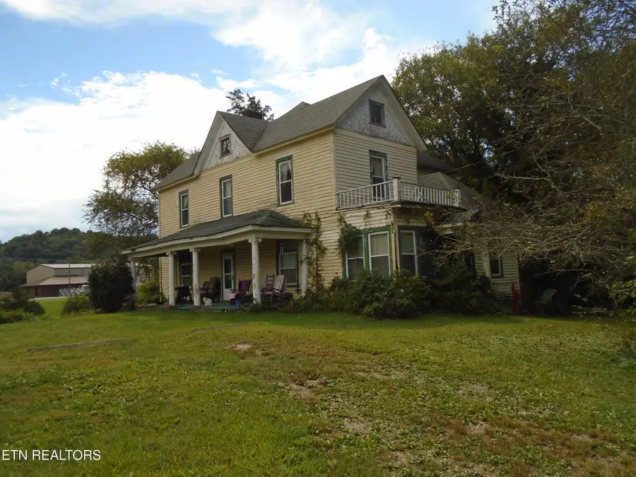 212 Dunlap Hollow Rd, Friendsville, TN 37737 - #2