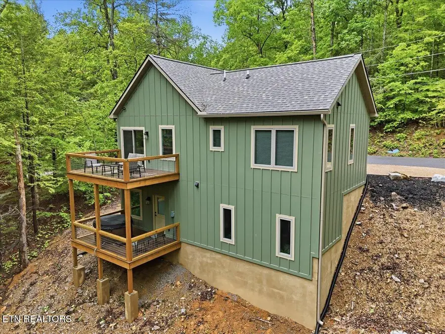 405 Laurel Trace Rd, Townsend, TN 37882 - #3