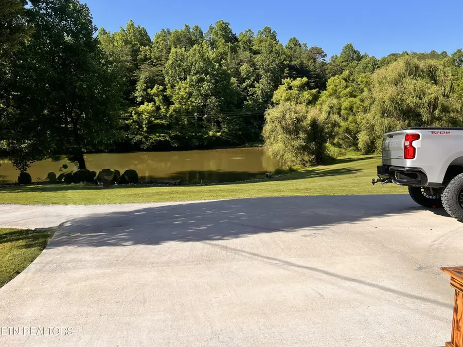 4040 Trail Hollow Rd, Cosby, TN 37722 - #2