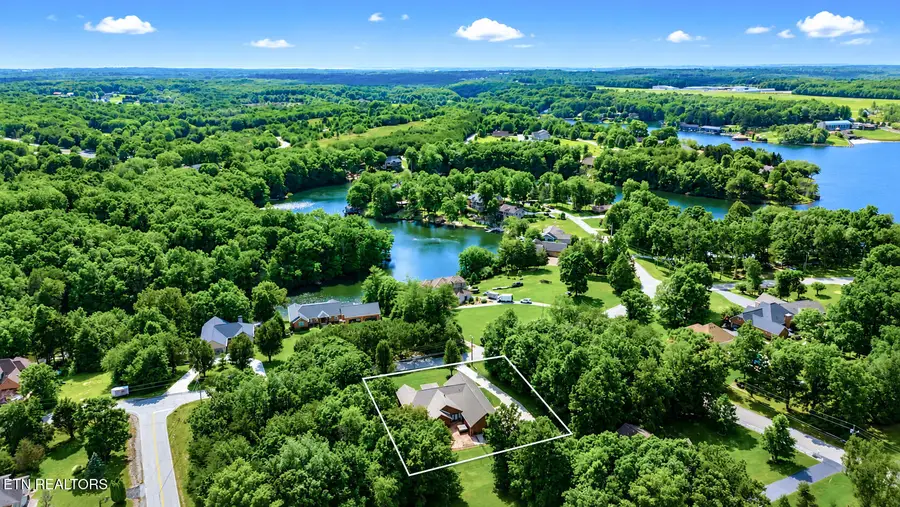 1401 Holiday Drive, Crossville, TN 38555 - #3