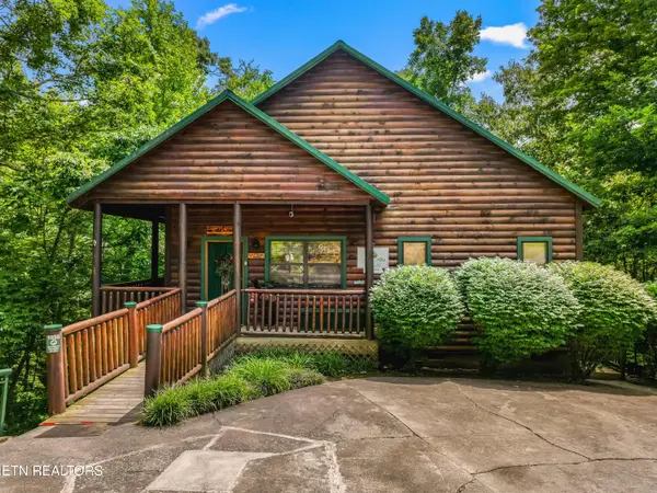 1820 Skyhawk Lane, Sevierville, TN 37876
