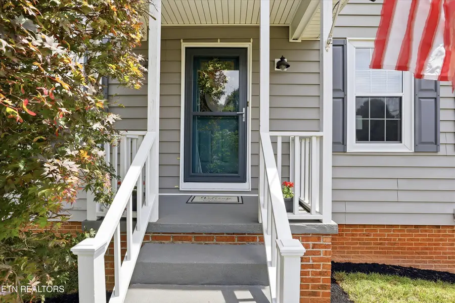 1109 Harbour Shore Drive, Knoxville, TN 37934 - #3
