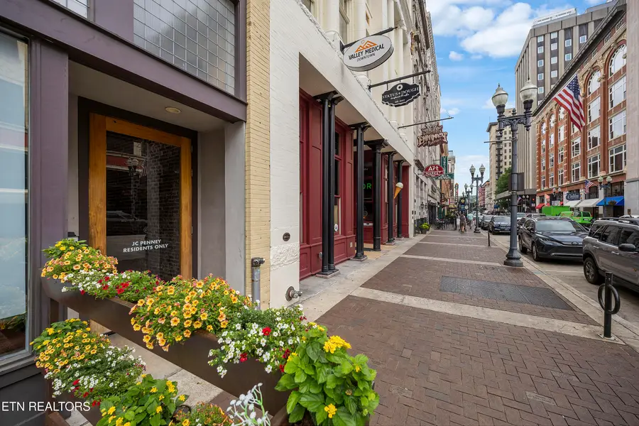 416 S Gay St #302, Knoxville, TN 37902 - #3