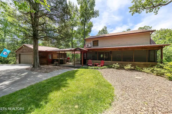 1336 Whites Mill Rd, Maryville, TN 37803