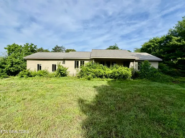 529 Peanut Rd, Parrottsville, TN 37843