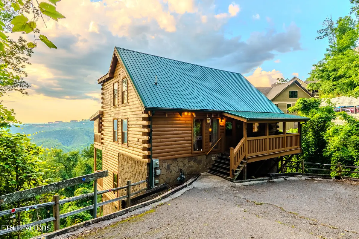 569 Forest Springs Drive, Gatlinburg, TN 37738 - #1