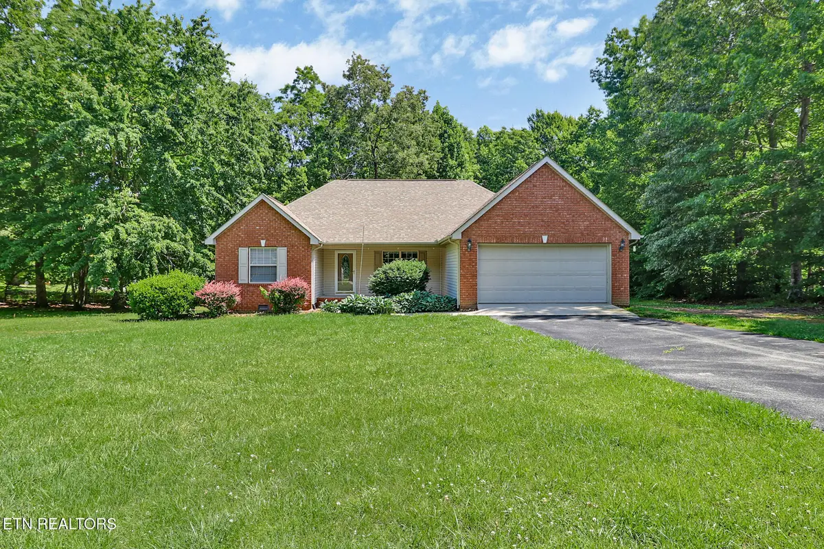 338 Swallows Crossing, Grimsley, TN 38565 - #1