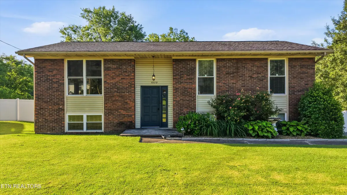 6579 E Garwood Circle, Knoxville, TN 37918 - #1