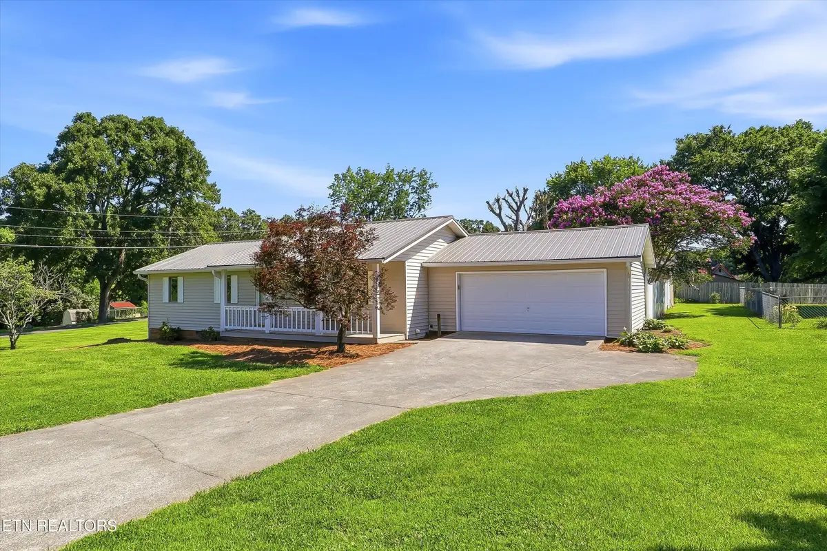 904 Mount Lebanon Rd, Maryville, TN 37804 - #1