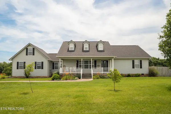 5120 Eagle Crossing Drive, Maryville, TN 37801