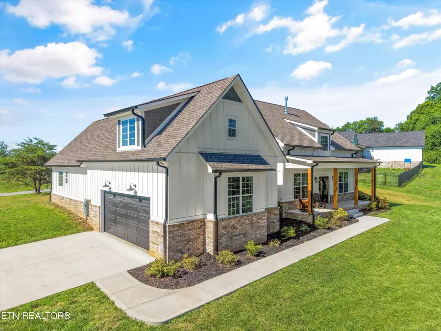 2609 Clyde Ed Rd, Kodak, TN 37764 - #3