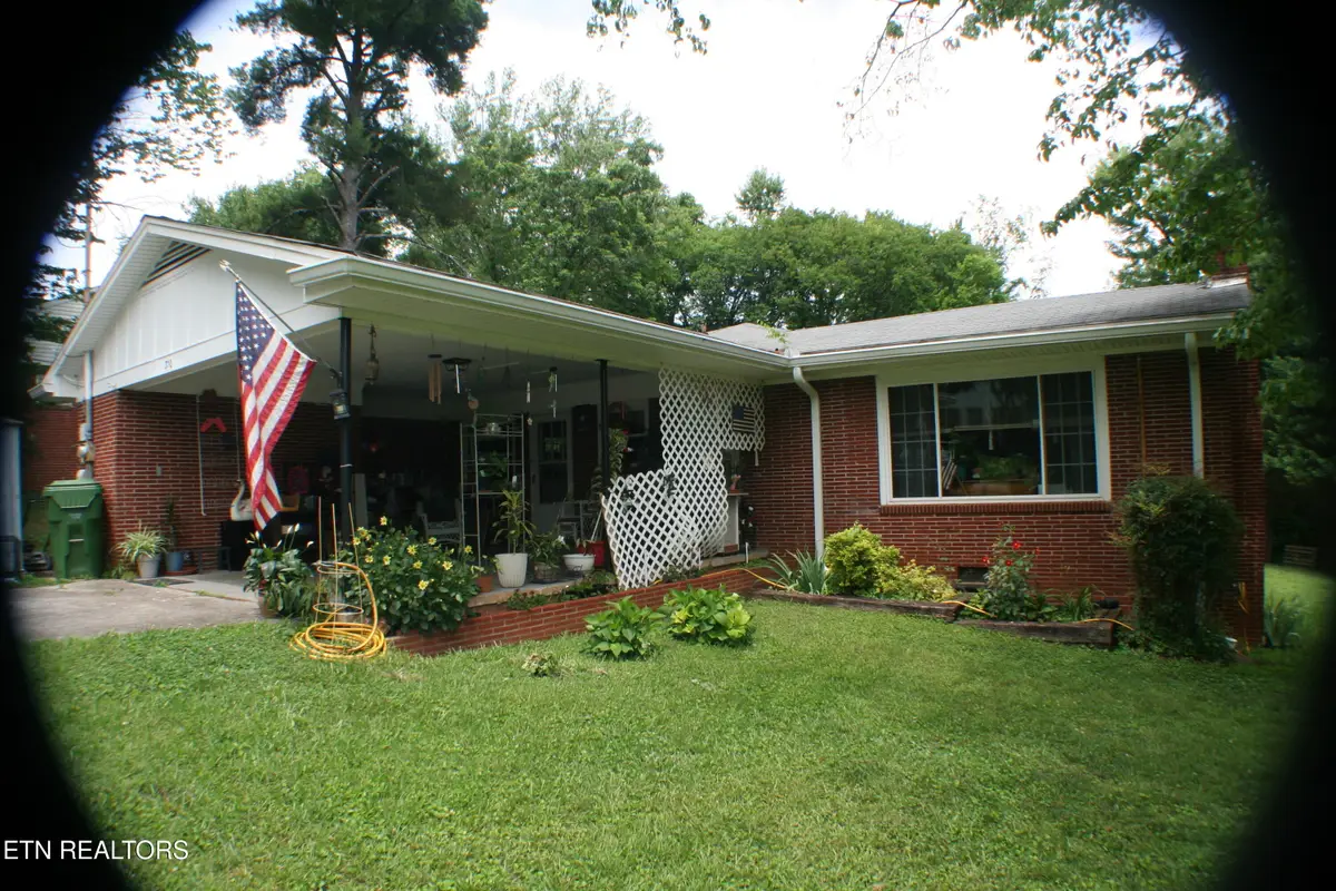 310 Cardinal St, Maryville, TN 37803 - #1