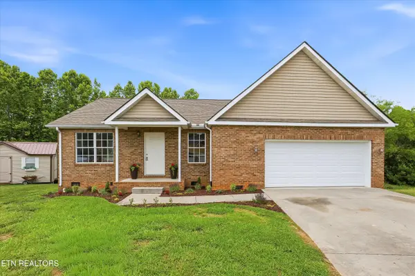 4400 Waldon Pond Lane, Corryton, TN 37721