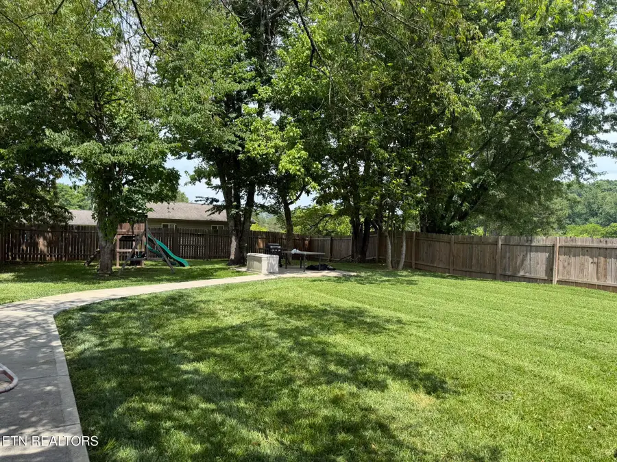 6628 Greer Rd, Knoxville, TN 37918 - #2