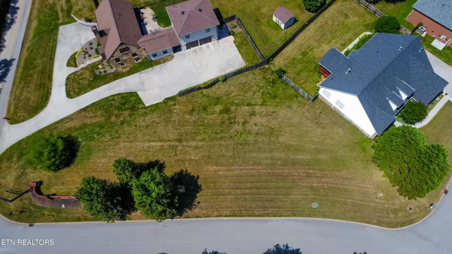 7860 Mendonhall Estates Blvd, Knoxville, TN 37938 - #2