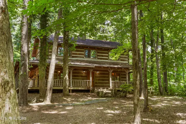 122 Land Oak Rd, Knoxville, TN 37922