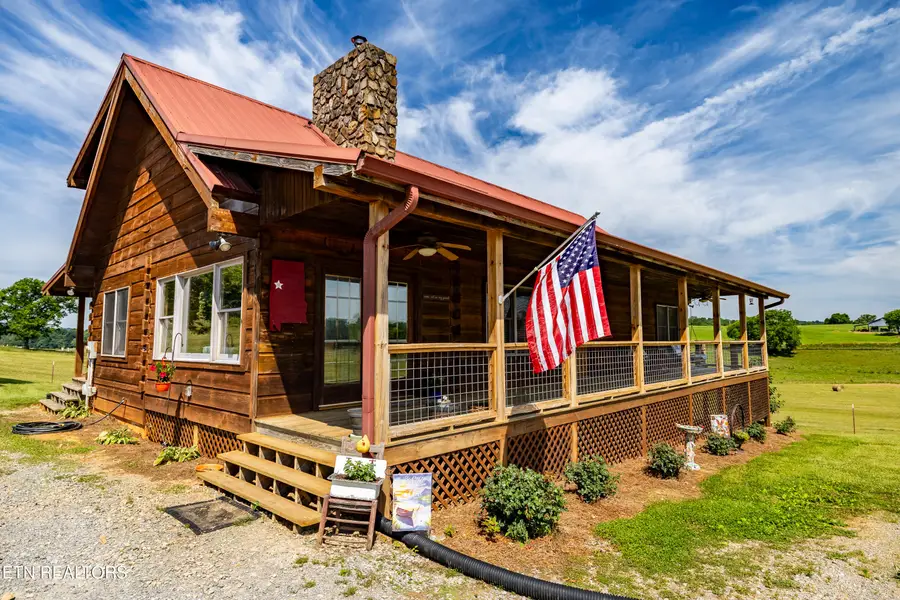 3995 W Meadow Rd, Greenback, TN 37742 - #2