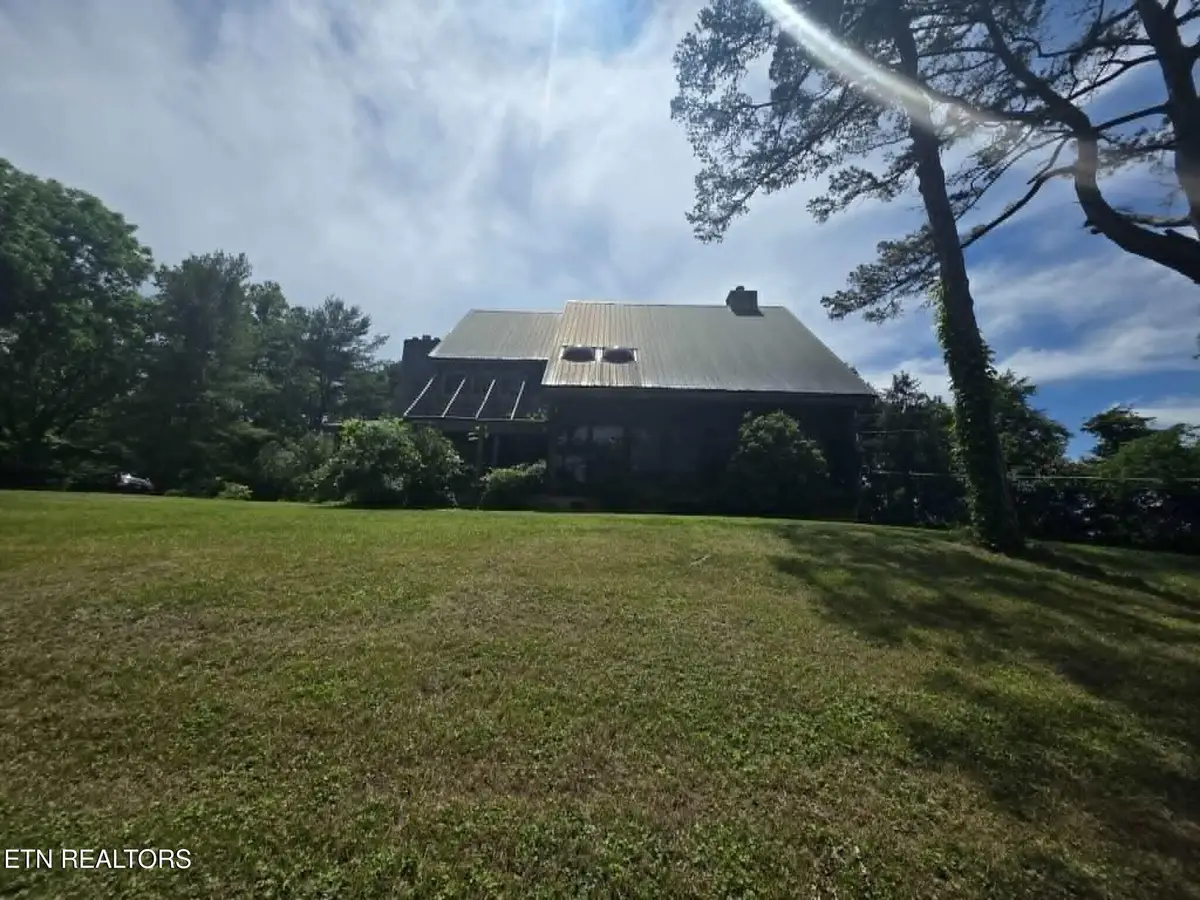 228 Marcella Rd, Cumberland Gap, TN 37724 - #1