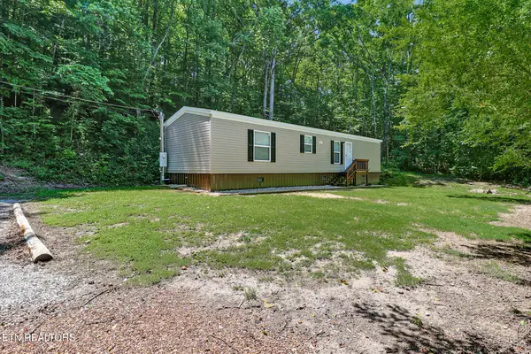 528 Poland Hollow Rd, Harriman, TN 37748