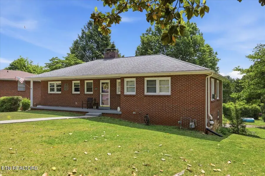 1604 Linda Lane, Maryville, TN 37803 - #2