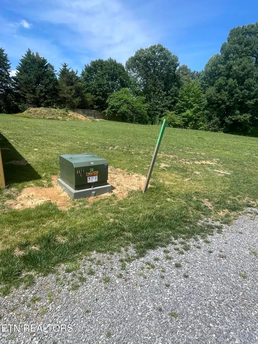 325 Waters Rd, Maryville, TN 37803 - #3