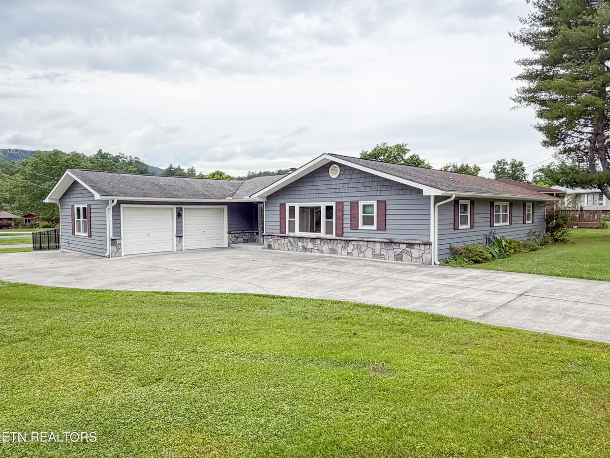 302 Park View, Pigeon Forge, TN 37863 - #1