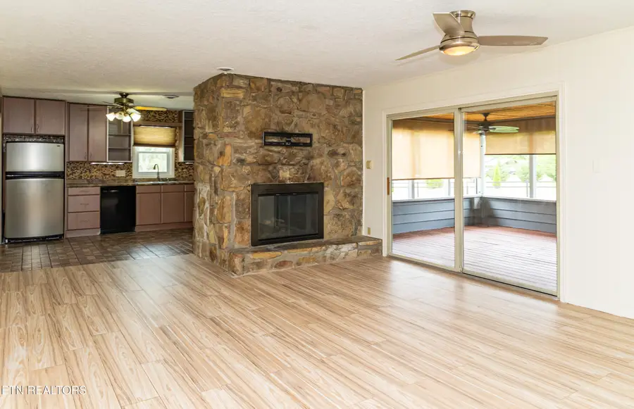 302 Park View, Pigeon Forge, TN 37863 - #3